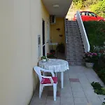 Apartament In With Sea View, Terrace, Air Conditioning, Wi-fi Preko