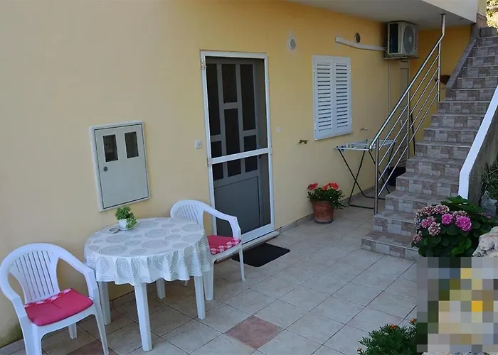 In With Sea View, Terrace, Air Conditioning, Wi-fi アパート
